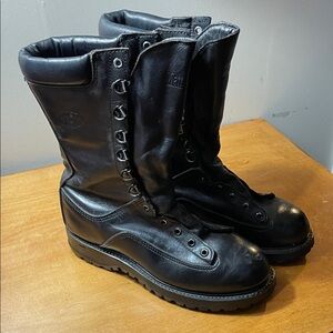 Men's Matterhorn 1949 Black Leather Combat Boots. Size 7.5M